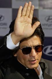 palmistry of famous people shahrukh khan